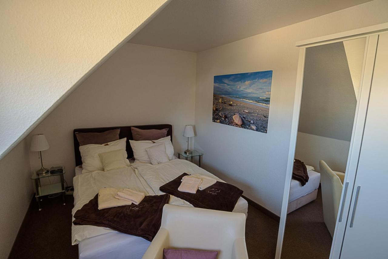 Pension Luuward 3 Sterne Superior Hotel Wenningstedt-Braderup Exterior photo