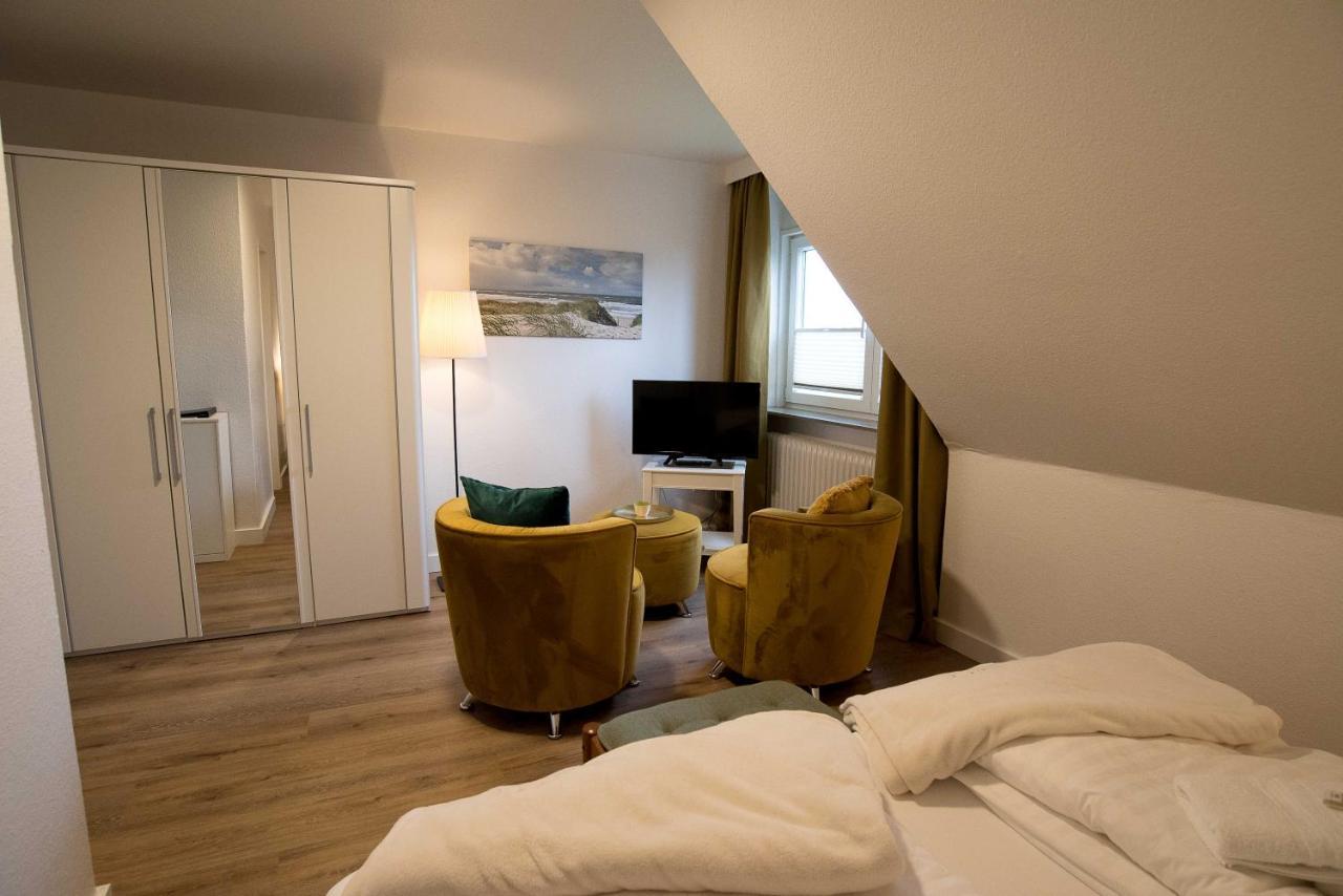 Pension Luuward 3 Sterne Superior Hotel Wenningstedt-Braderup Exterior photo