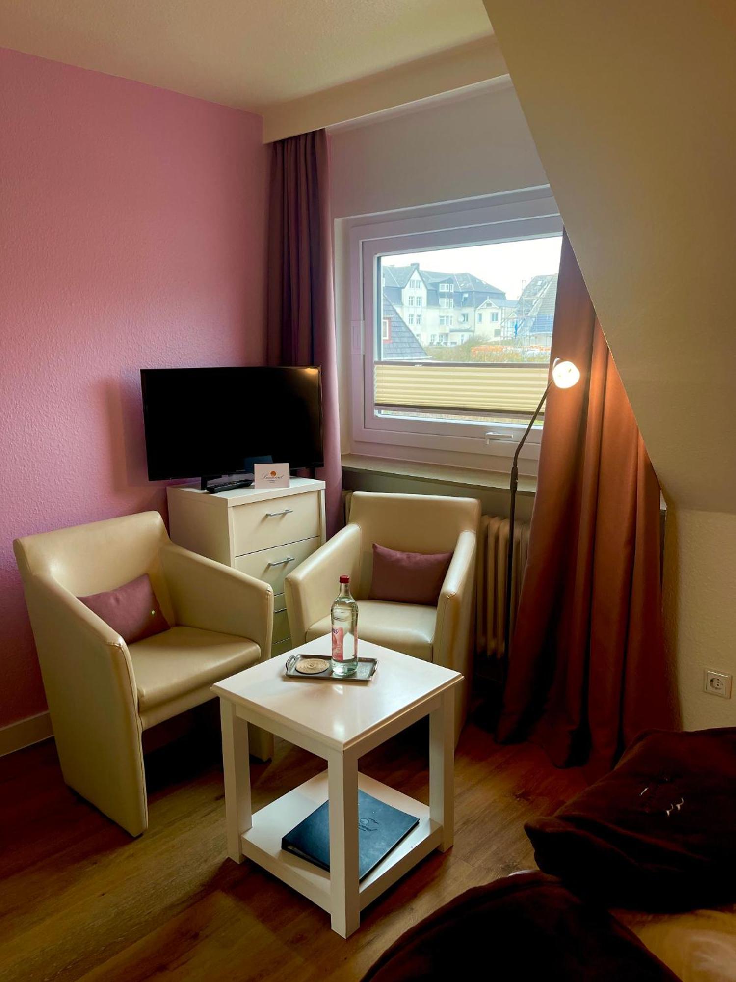 Pension Luuward 3 Sterne Superior Hotel Wenningstedt-Braderup Exterior photo